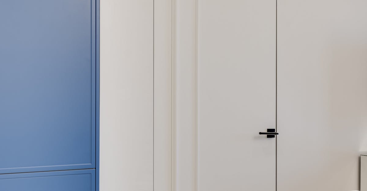 Enhancing Your Pool Area with Creative Lighting Solutions